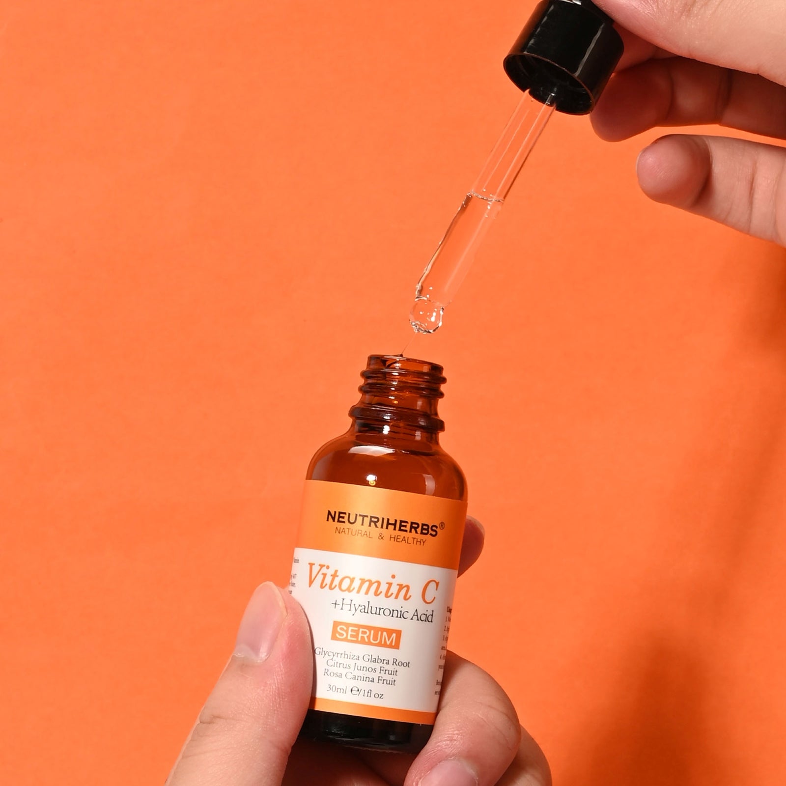 Neutriherbs® Vitamin C + Hyaluronic Acid Serum 15% | 30ml