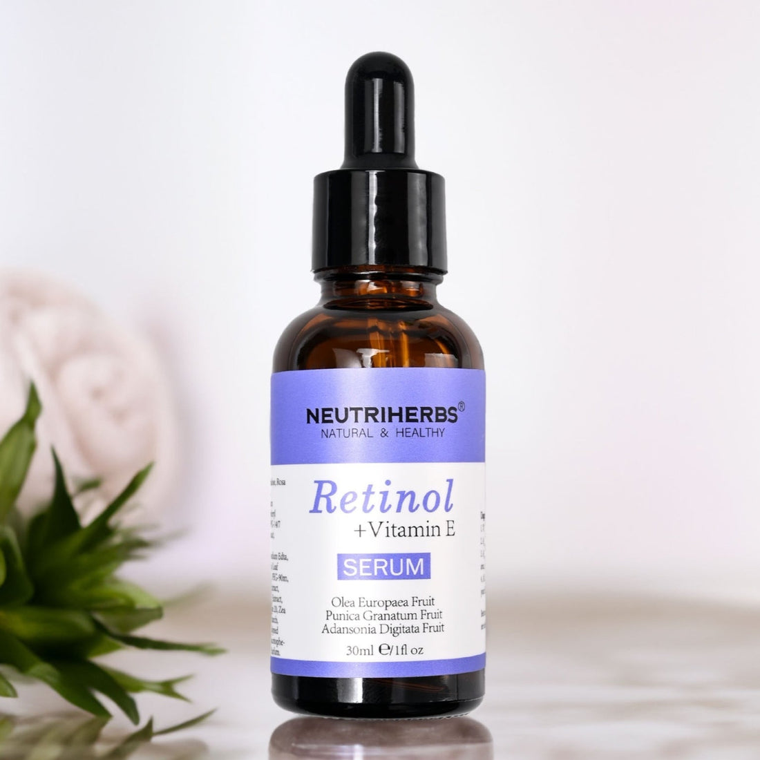Neutriherbs® Retinol + Vitamin E Serum 0,5% | 30ml