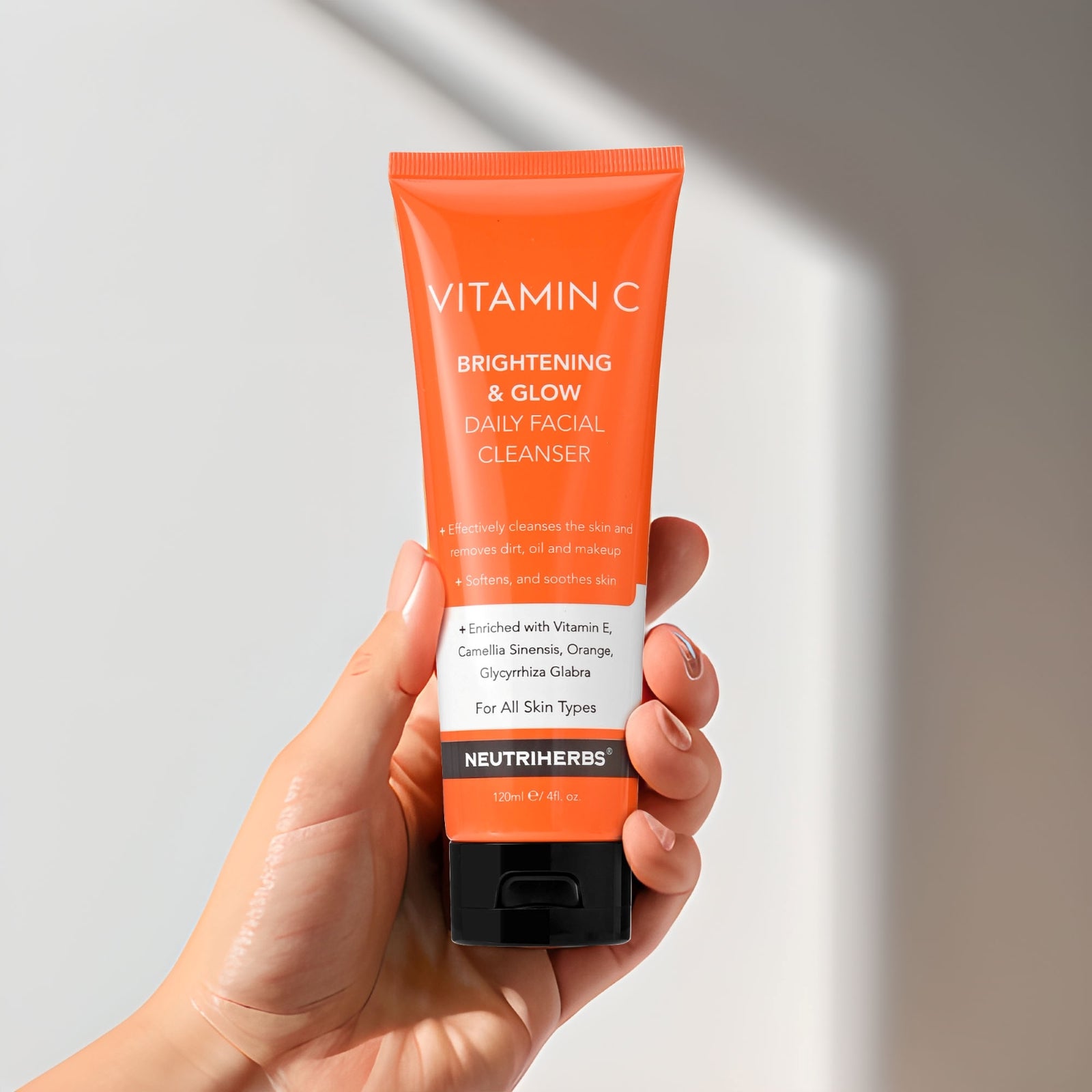 Neutriherbs® Vitamin C Facial Cleanser 120ml